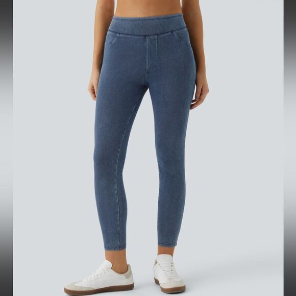 Halara Flex High Waisted Back Side Pocket
Stretchy Knit Denim Casual Leggings - Picture 1 of 6